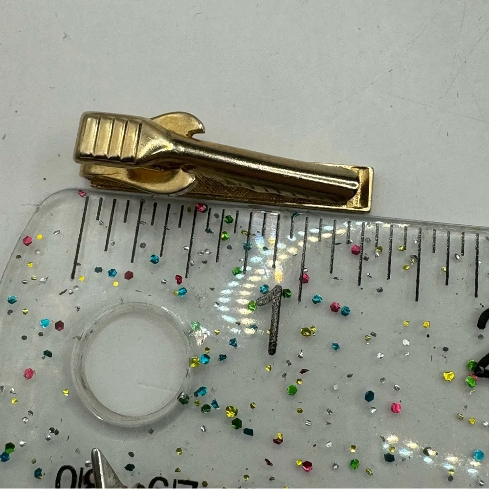 Vintage MCM etched textured gold tone tie clip tie bar